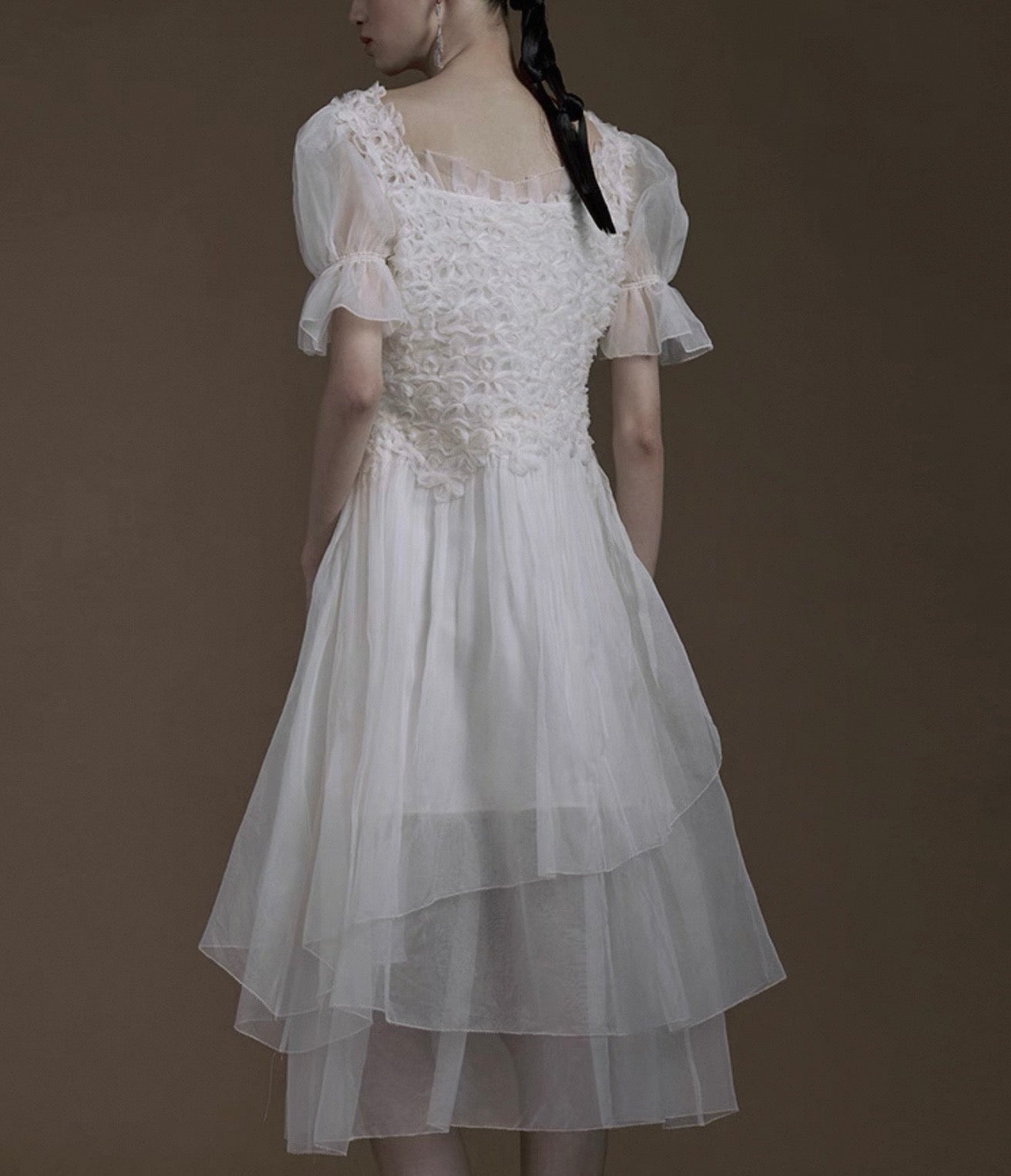 Fairytale organza puff sleeves dress