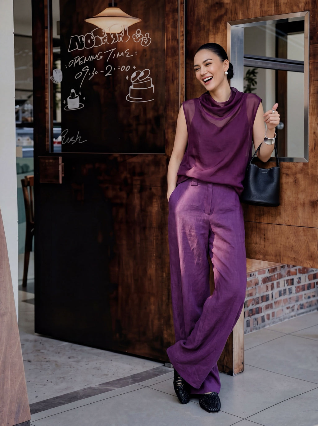 Sleeveless top
