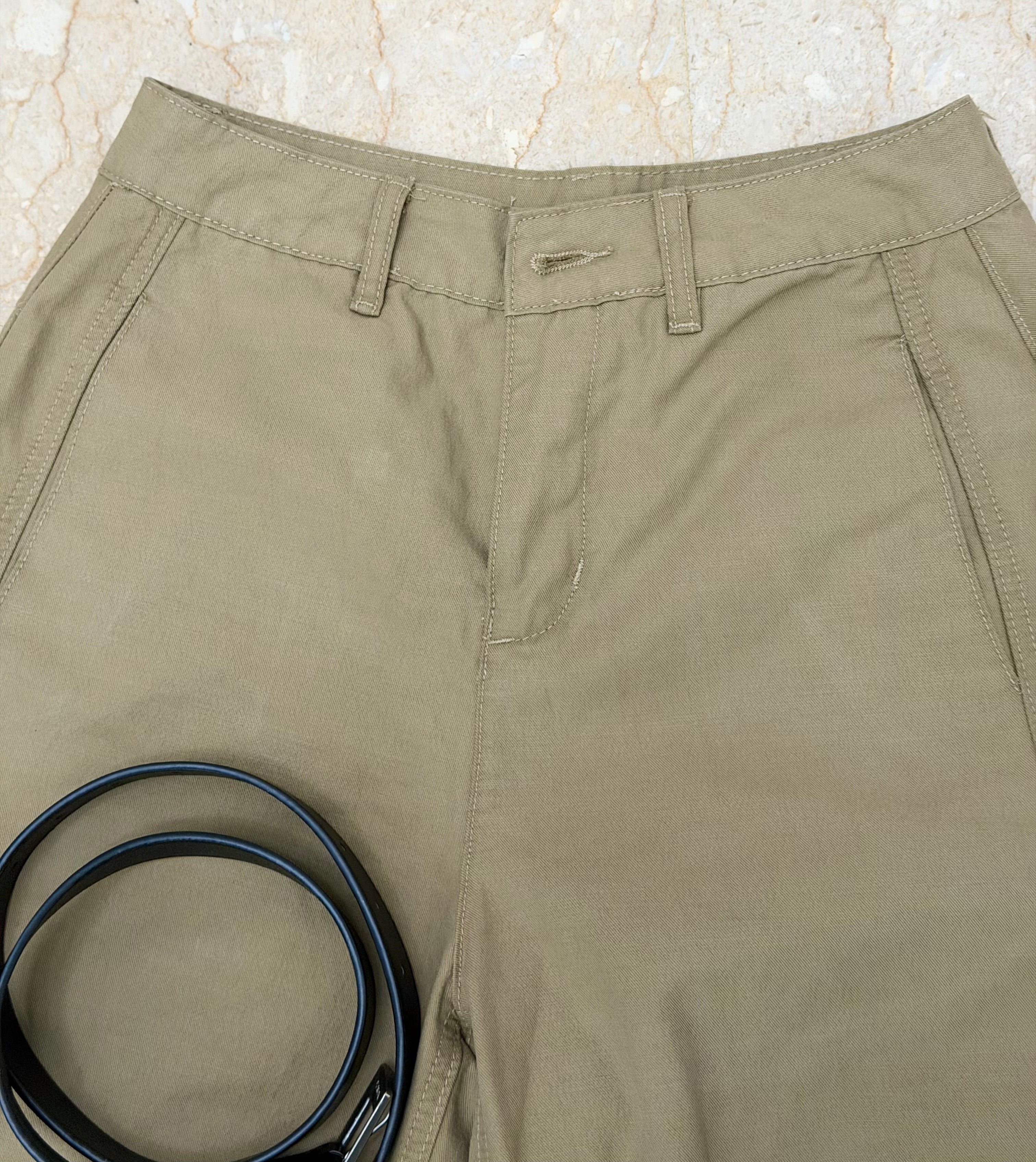 Scimitar Curve Pants